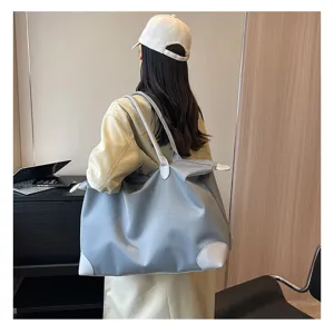 Large capacity lightweight travel tote bag for short trips, gym, and business use.