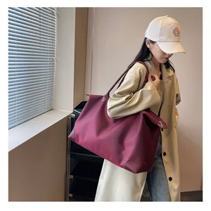 Large capacity travel duffel bag lightweight gym bag waterproof overnight luggage tote for women