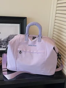 Stylish canvas travel duffel bag for commuter gym weekend trip with shoulder strap