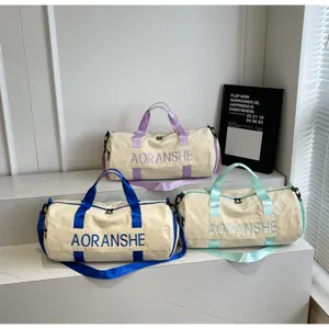 Τsάντα ταξιδιού duffle color-block macaron με ιμάντες αντίθεσης, κομψή μεγάλη τσάντα.