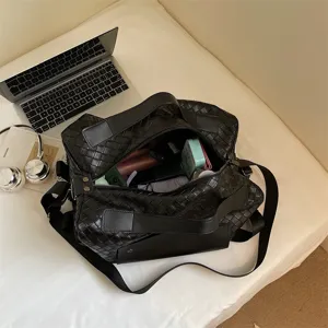 Borsa da viaggio in pelle intrecciata nera grande capacità borsa a tracolla chic.