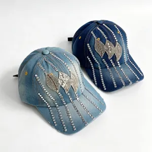 Gorra de béisbol de mezclilla con diamantes de imitación y hojas, sombrero de sol casual.