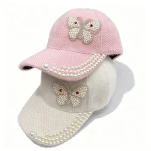 Casquette de baseball en peluche chaude d'hiver avec papillon strass perle rose