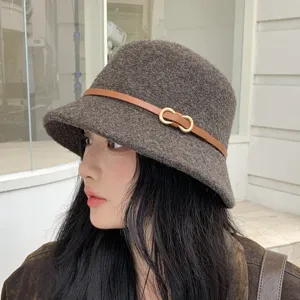 Franse retro wollen emmerhoed voor vrouwen herfst winter lederen riem metalen gesp vissershoed.