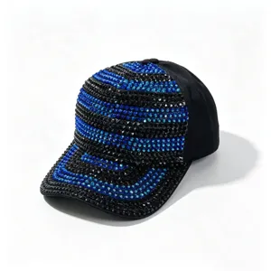 Modieuze strass honkbalpet voor dames, luxe zwart en blauw glinsterende zonnekap casual ontworpen.