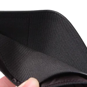 Portafoglio corto uomo dettaglio interno fodera in tessuto di qualità e scomparti per carte