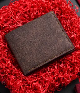 Men's retro casual short wallet, premium textured leather bi-fold card holder with contrast stitching.
