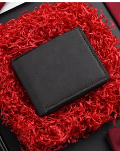 Men's short leather wallet detail view, retro casual card holder and coin purse with stitch design.