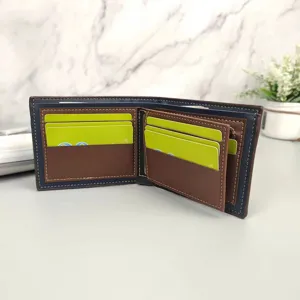 Herren Leder Kurzgeldbörse Detailansicht, viele Kartenfächer Design, stilvoller Business Kartenhalter.
