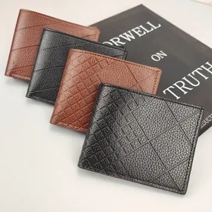 Portafoglio corto da uomo in pelle PU con motivo testurizzato, design elegante, borsellino diario.