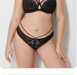 Plus size black lace bra and panty set, comfortable thin full cup lingerie for women.