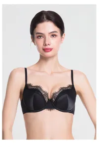 French style sexy lace push-up bra for women, comfortable daily wear and support details.