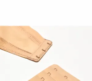 Plus size bra back closure detail, 4 rows 3 hooks, adjustable comfortable fit for daily wear.