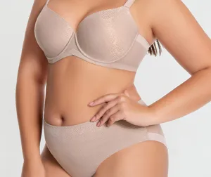 Plus size lingerie set detailed view, comfortable nude bra and panties for daily wear.