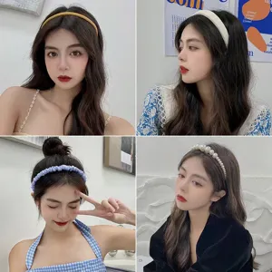 Chic women headband set, elegant pearl and fabric hair hoops for daily French style fashion look.
