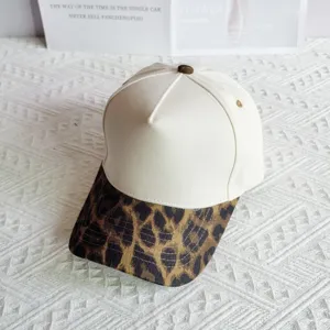 Leopard print colorblock 5-panel baseball cap detail shot, stylish cotton sun hat for daily wear