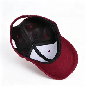 Casquette de baseball bordeaux affichage detail interieur chapeau soleil coton reglable