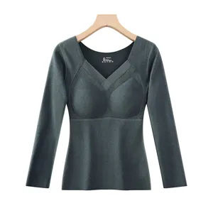 Seamless double-sided German velvet thermal top with fixed cups and long sleeves for women.