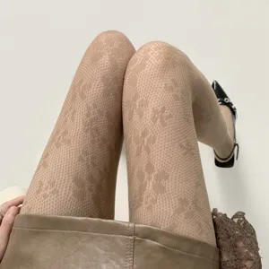 Collants résille en dentelle florale marron femme printemps lolita vue détaillée motif