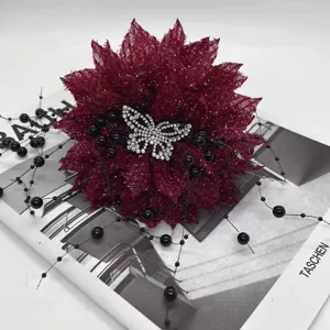 Rote Glitzer Blumen Haarklammer mit Strass Schmetterling und schwarzen Perlen Franse