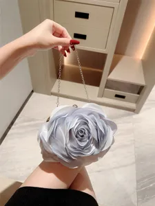 Wunderschöne Rosen Blumen Abendtasche, elegante weiße Braut Hochzeit Party Tasche mit Kette.