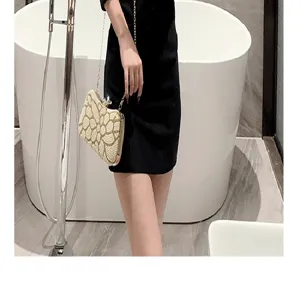 Elegant pearl beaded evening clutch bag with chain strap for women party prom wedding dress.