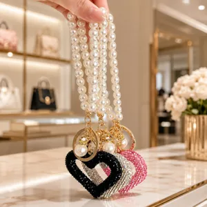 Handmade pearl rhinestone heart keychain luxury bag pendant cute charm key ring accessory