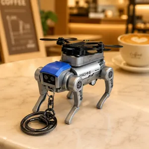 Portachiavi robot cane meccanico con elica di drone pieghevole e ciondolo per borsa.