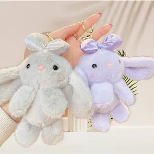 Süßer Plüsch Hase Schlüsselanhänger mit Schleife, weiches Stofftier für Taschen und Schlüssel.
