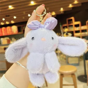 Süßer lila Plüschhase Schlüsselanhänger mit Satinschleife, weicher Kuscheltier Taschenanhänger.