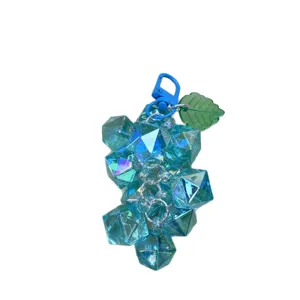 Llavero de uva de cristal translúcido lindo colgante de bolso de fruta de diamante para