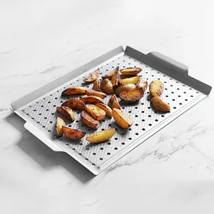 Square grill pan for outdoor camping, non-stick iron teppanyaki BBQ tray with 1.2mm thickness.