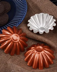 Medium flower shaped egg tart mold chrysanthemum cup baking pan champagne gold and silver