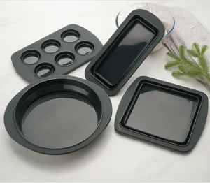 Klappbares Silikon Backform Set, rund und Kastenform für einfache Küchenaufbewahrung.