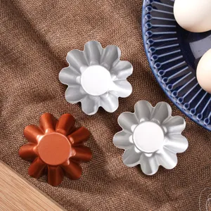 Medium flower-shaped baking mold egg tart pan chrysanthemum cup cake mold champagne gold main