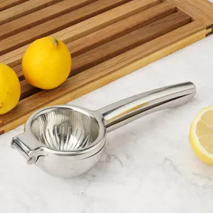 Spremiagrumi manuale in acciaio inossidabile per cucina, bar e spremitura domestica.
