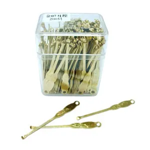 Metal ear pick set, stainless steel ear spoon tool, 7cm portable cleaner, detailed view.