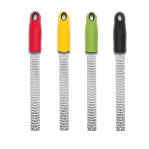 Rape a fromage en acier inoxydable rape a citron avec poignee coloree ustensile de cuisine