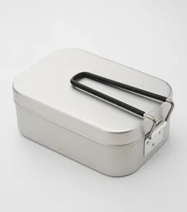 Aluminum camping mess tin lunch box handle detail, lightweight bento box for outdoor picnic.