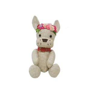Peluche bouledogue français en lin avec couronne de fleurs, chiot en peluche douce pour déco.