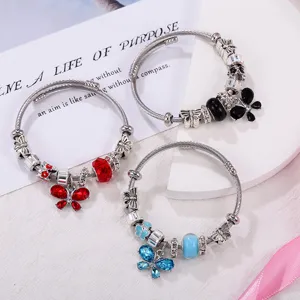 Mode Bracelet Jonc Ouvert en Acier Titane pour Femmes Pendentif Papillon Strass Bracelet de Perles Câble Fil Jonc Bijoux de Main Cadeau