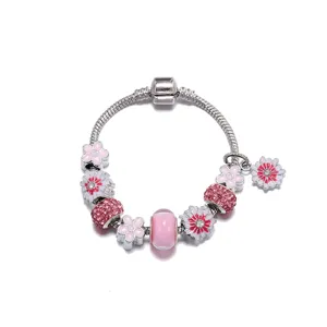Zilveren bedelarmband met roze witte madeliefje kraal kristal charms zoete stijl detail