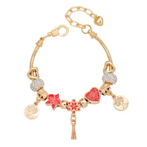Bracelet charms doré avec cœur en cristal rouge et pendentifs fleurs bijoux de mode