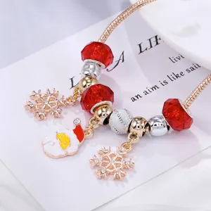 Braccialetto Charm Placcato in Oro Rosa Con Perline di Vetro Rosse Fiocco di Neve Babbo Natale Pendente Braccialetto Regalo di Festa per Uomo Donna Gioielli