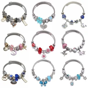 Edelstahl Offener Armreif Armband Legierung Charms Harz Strass Kristall Schmetterling Einhorn Anhänger Verstellbarer Schmuck Für Damen