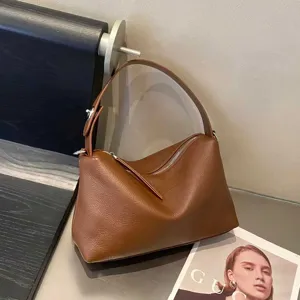 Classic brown leather hobo shoulder bag for women, minimalist daily casual handbag with zipper.