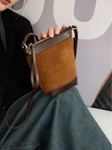 Borsa a tracolla minimalista elegante in camoscio bicolore per cellulare da donna.