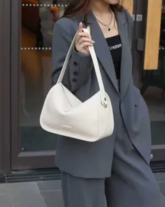 Weißer Leder Hobo Umhängetasche für Damen, stilvolle lässige Achseltasche für Pendler Alltag.