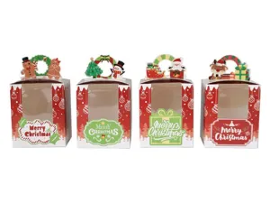 Gedetailleerd overzicht van kerstcadeau dozen met doorzichtig venster en feestelijke verpakking.