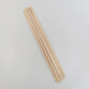 Natural wooden coffee stirring sticks, disposable craft wooden sticks for drinks and DIY crafts.